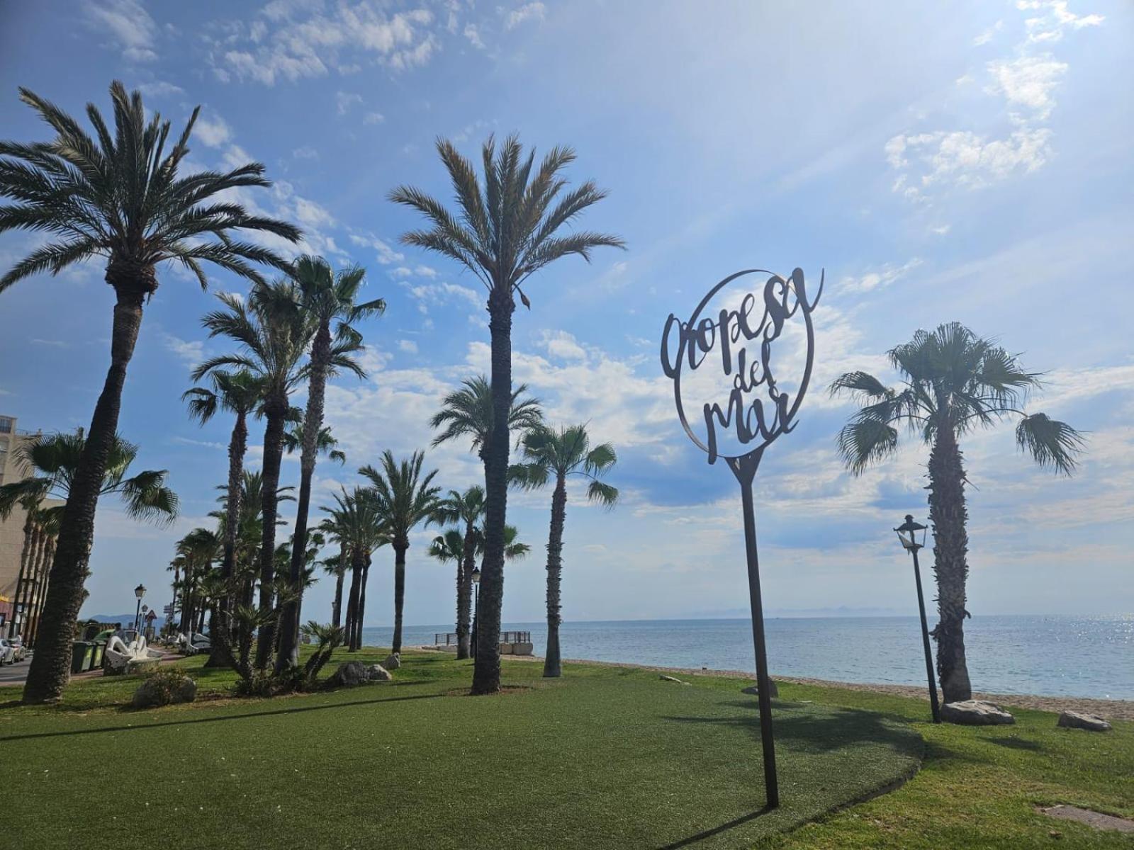 Mondrian Magic World - Sea View First Line Of The Beach Oropesa del Mar Buitenkant foto